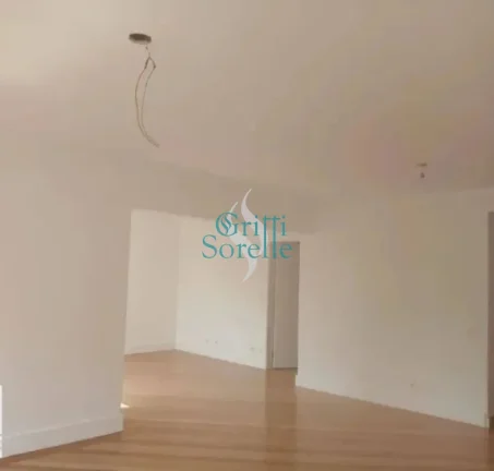 Imagem Apartamento à Venda em Moema - São Paulo/SP.