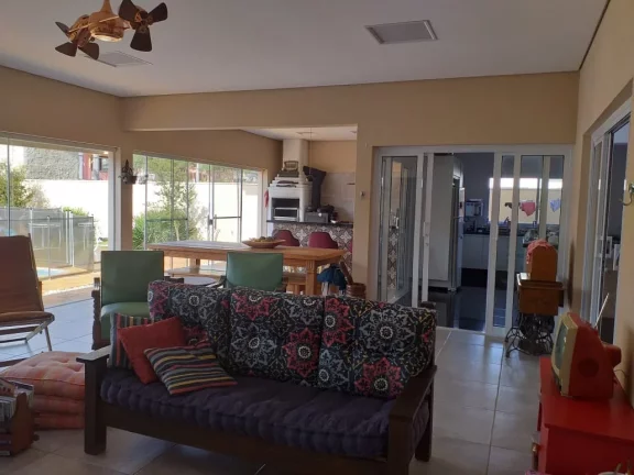Imagem Linda casa a venda no Condomínio São Marcos - Tatuí/SP.