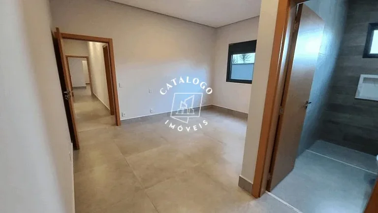 Imagem Casa em Condomínio a Venda no bairro Residencial e Empresarial Alphaville - Ribeirão Preto, SP