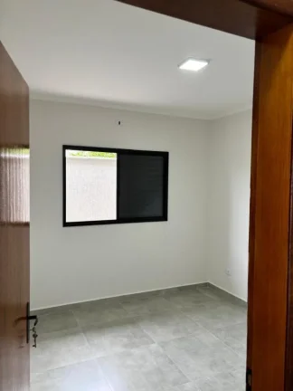 Imagem Casa para Venda em Itanhaém, Nossa Senhora do Sion, 2 dormitórios, 1 suíte, 1 banheiro, 2 vagas