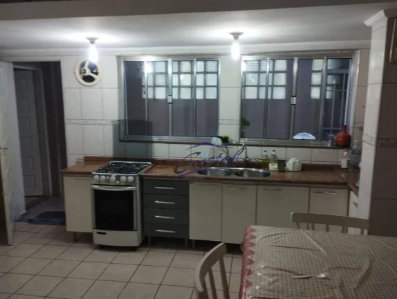 Imagem Casa com 3 quartos (1 suíte) à venda ao lado do metrô Morumbi por R$ 910.000 - Vila Sônia - São Paulo/SP