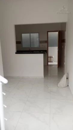 Imagem Condomínio em Praia Grande, com 2 quartos, opções com sacada, sobrado e quintal!