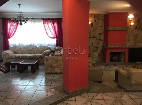 Imagem Sobrado residencial de alto padrão com 408 metros quadrados de área útil em terreno de 477 metros...