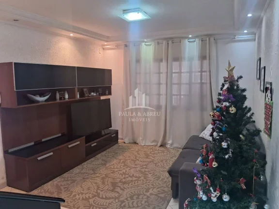 Imagem Sobrade de Alto Padrão 125m², 4 Quartos, 2 Suítes, 2 Vagas, 4 Banheiros, Área de Lazer com Churrasqueira e fogão a lenha no Parque São Vicente, Mauá-SP
