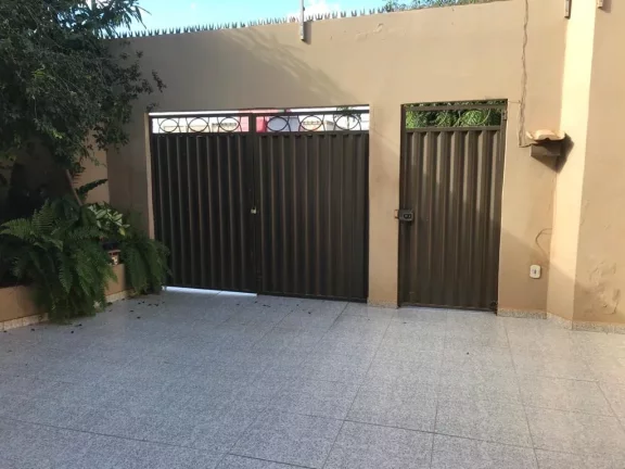Imagem Sobrado com 3 dormitórios bairro São Miguel- Barreiras-Ba