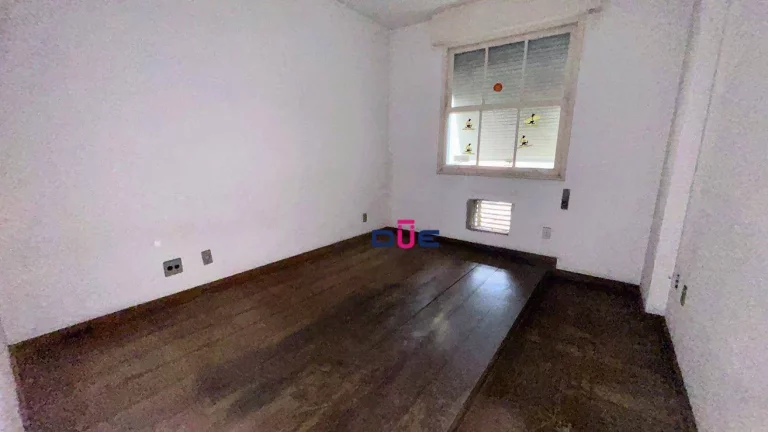Imagem Apartamento com 3 dormitórios à venda, 140 m² por R$ 840.000,00 - Ponta da Praia - Santos/SP
