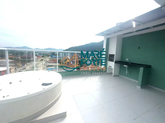 Imagem Cobertura com jacuzzi e com vista mar.