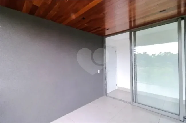 Imagem Apartamento para alugar com 1 quarto, sendo 1 suíte, no condomínio Varanda Cidade Jardim, São Paulo - SP