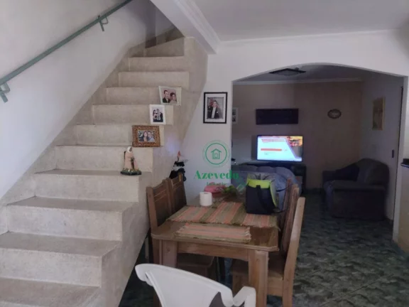 Imagem Sobrado à venda, 300 m² por R$ 700.000,00 - Jardim Santo Eduardo - Guarulhos/SP