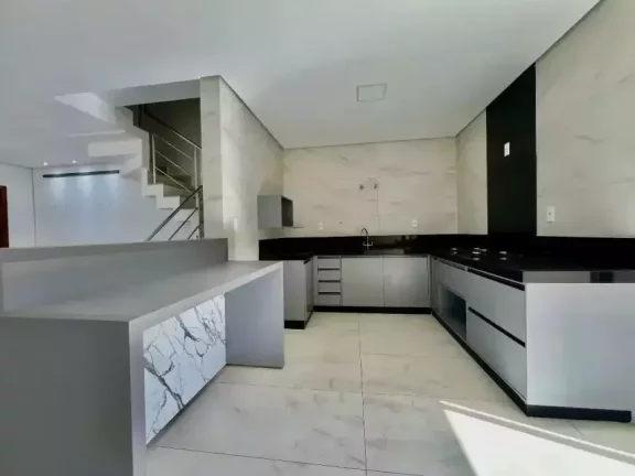 Imagem 4VAGAS+SUÍTE+3QUARTOS+ARMÁRIOS
