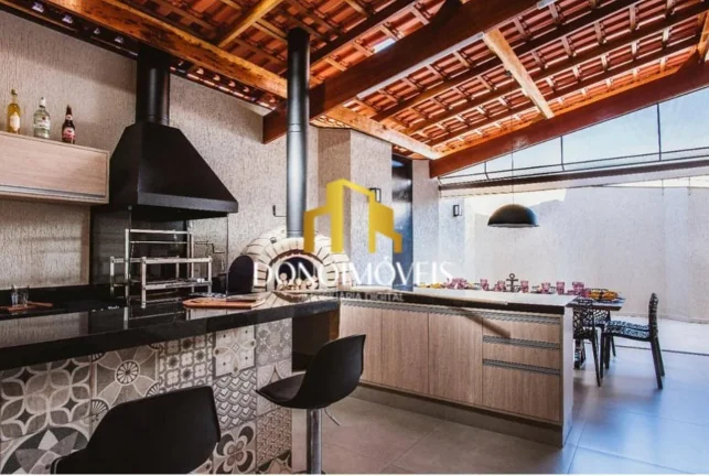 Imagem Casa à Venda no Santa Terezinha SBC | 3 Dorms (1 Suíte) | 4 Vagas |