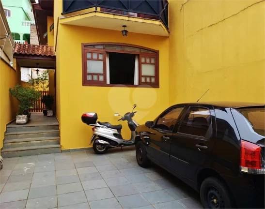 Imagem Sobrado à venda com 3 quartos, sendo 3 suítes, em Butantã, São Paulo - SP