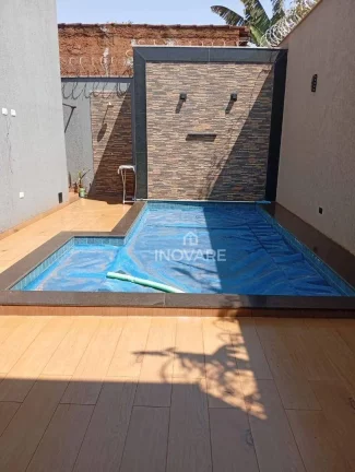 Imagem Casa com 3 dormitórios à venda, 280 m² por R$ 1.500.000,00 - Setor Afonso Pena - Itumbiara/GO