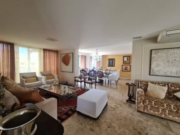 Imagem A 5ª Avenida Imóveis apresenta este charmoso apartamento, com 3 Suites, 04 salas 192,92m2 de área, localizado no bairro da Barra, próximo ao farol