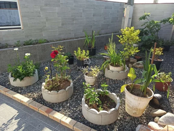 Imagem Linda Casa com 3 Quartos no Centro de Barra Velha – SC