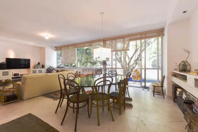 Imagem Apartamento 3 quartos, 1 suite, 1 vaga, 271 m²