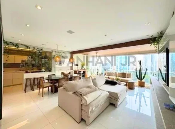 Imagem Imperdível oportunidade: Apartamento de 2 quartos e 2 suítes no Itaim Bibi, São Paulo! 123m², 3 salas, 4 banheiros e 2 vagas.
