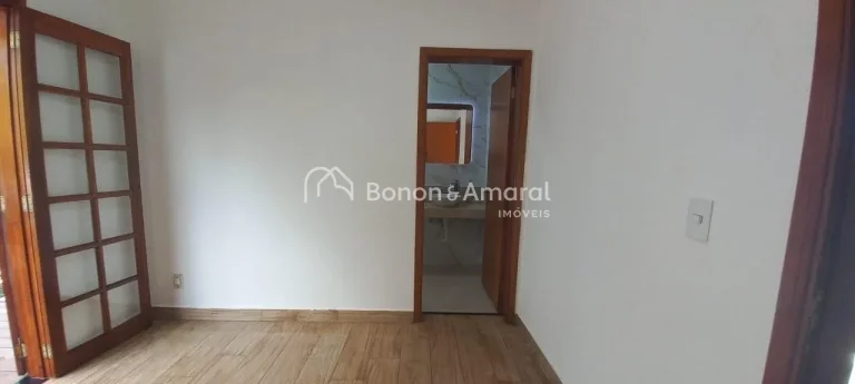 Imagem Casa assobradada à venda com 04 quartos no Condomínio Villa Franca no bairro Betel em Paulínia SP...