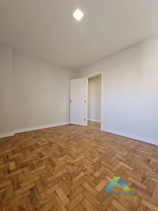 Imagem Apartamento á venda com 3 dormitórios e 2 banheiros em Ipiranga, São Paulo/SP