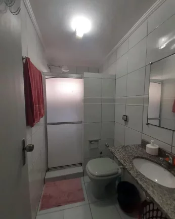 Imagem Sobrado em condomínio 4 Dormitórios 1 suíte 2 Vagas Lazer