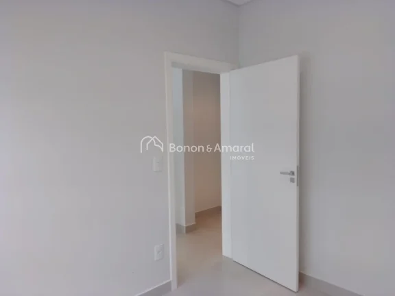 Imagem Esta espetacular casa oferece 263 m² de área construída e um amplo terreno de 353,80 m², proporc...