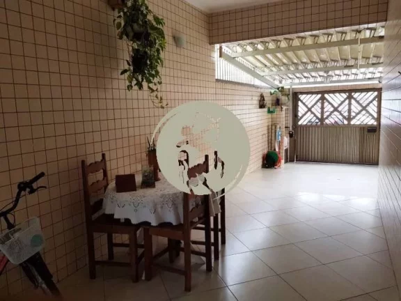 Imagem Casa Sobreposta Alta a venda no bairro do Marapé
