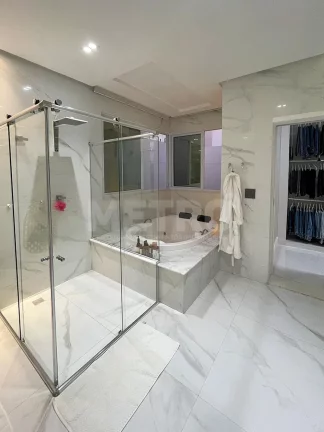 Imagem Casa à venda no Alphaville, 4 suítes, lounge, Piscina, adega, Petrolina-PE