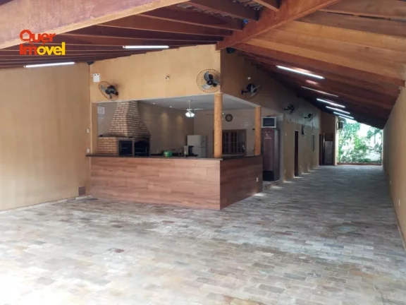 Imagem Imóvel com área de lazer à venda em cidade e bairro: 1 quarto, 1 sala, 3 banheiros, 4 vagas de garagem, 199,21 m² de área.