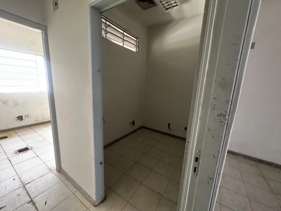 Imagem Galpão comercial para venda em Cidade Nova, 267m2