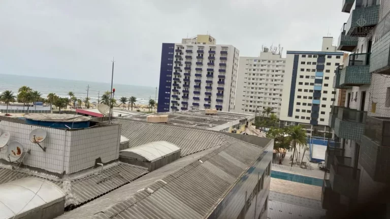 Imagem Apartamento 3 dormitórios sendo 1 suíte no bairro Ocean. R$ 450 mil