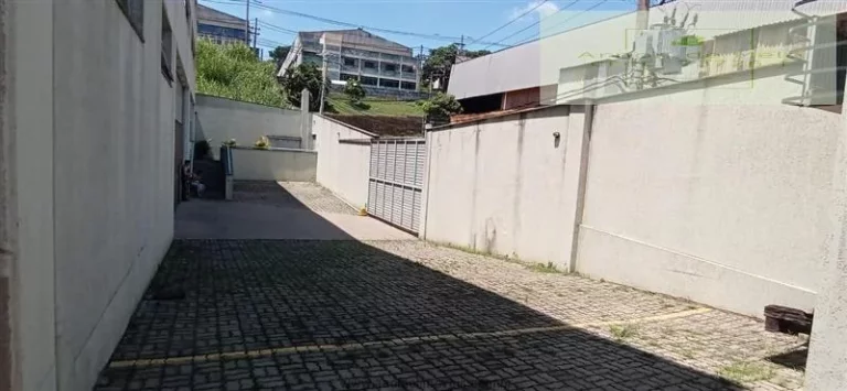 Imagem Galpões para venda em Barueri no bairro Jardim Tupanci