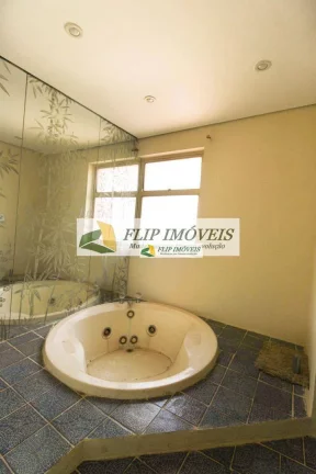 Imagem Apartamento Clássico para venda com 535 m² com 4 quartos, 5 vagas no miolo do Cambuí - Campinas - SP