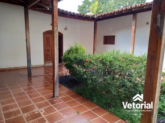 Imagem Casa com 6 dormitórios no Bairro JK - Barreiras-BA