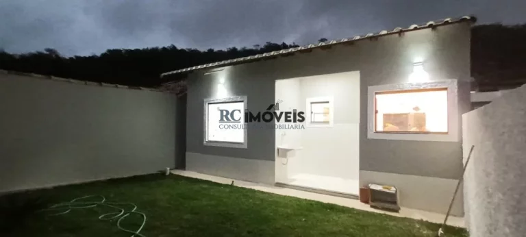 Imagem Casa a Venda no bairro Rio do Ouro - São Gonçalo, RJ