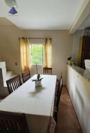 Imagem Casa com 3 dormitórios à venda, 160 m² por R$ 430.000,00 - Jardim Nova Cidade - Guarulhos/SP