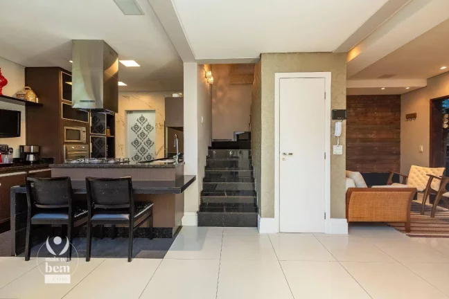 Imagem Sobrado com 3 dormitórios à venda, 186 m² por R$ 1.790.000,00 - Jardim Social - Curitiba/PR