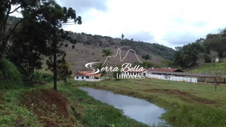 Imagem Fazenda com 7 dormitórios à venda, 2960000 m² por R$ 5.800.000,00 - Contendas - São José do Vale do Rio Preto/RJ