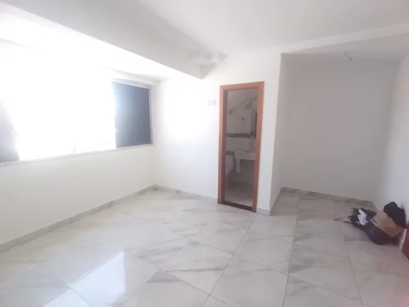 Imagem Casa 3 Quartos à Venda e Aluguel em Sinimbu, BH – 105m²