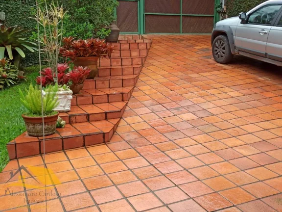 Imagem Vendo casa de alto padrão no Cônego, com 6 quartos