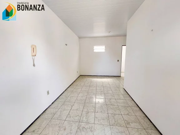 Imagem Kitnet com vaga de garagem para alugar no Conjunto Esperança