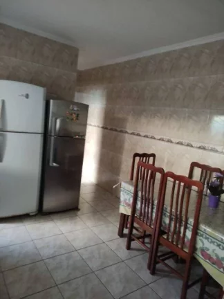 Imagem Casa com 3 dormitórios à venda, 157 m² por R$ 460.000,00 - Mirim - Praia Grande/SP