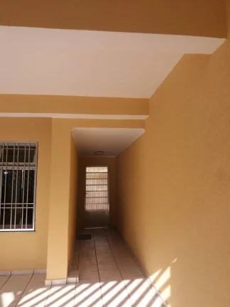 Imagem Sobrado 3 dormitórios 1 Suite e 3 Vagas de Gargens com Edicula
