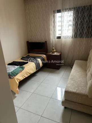 Imagem Apartamento espaçoso com 3 quartos, sendo 1 suíte com mini closet. Todos os dormitórios contam co...