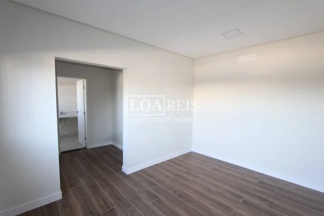 Imagem CASA CONDOMINIO SANTA MONICA - CAÇAPAVA| 3 SUITES | 192 M²