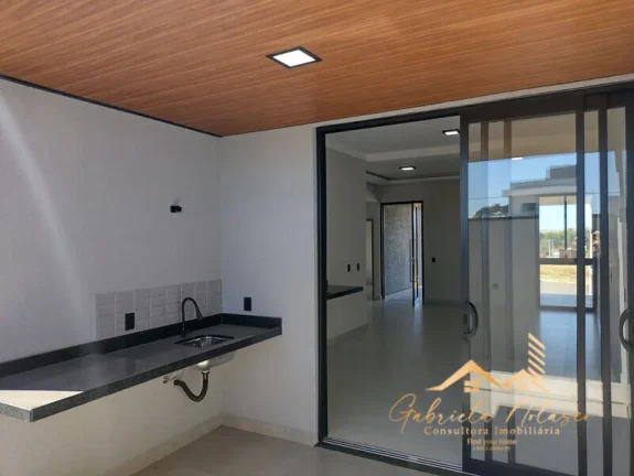 Imagem Casa Alto Padrão em Condomínio