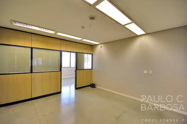 Imagem ALUGA-SE PRÉDIO MONOUSUÁRIO COMERCIAL NO BAIRRO DA LUZ