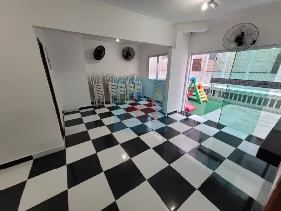 Imagem Oportunidade Única! Apartamento a 300 metros do Mar na Guilhermina, Praia Grande/SP - 329MIL