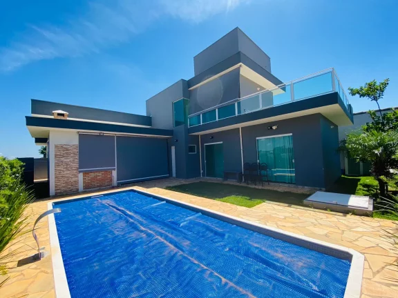 Imagem Belíssima casa a venda no Condomínio Ninho Verde I Eco Residence - Quadra/SP.