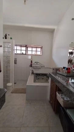 Imagem Casa à venda no bairro Belveder Clube dos 500 - Guaratinguetá/SP