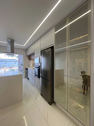 Imagem CASA TÉRREA EM CONDOMÍNIO PRÓXIMO AO SHOPPING